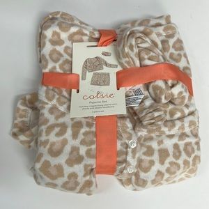Colsie 3 pc sleep set. 1677